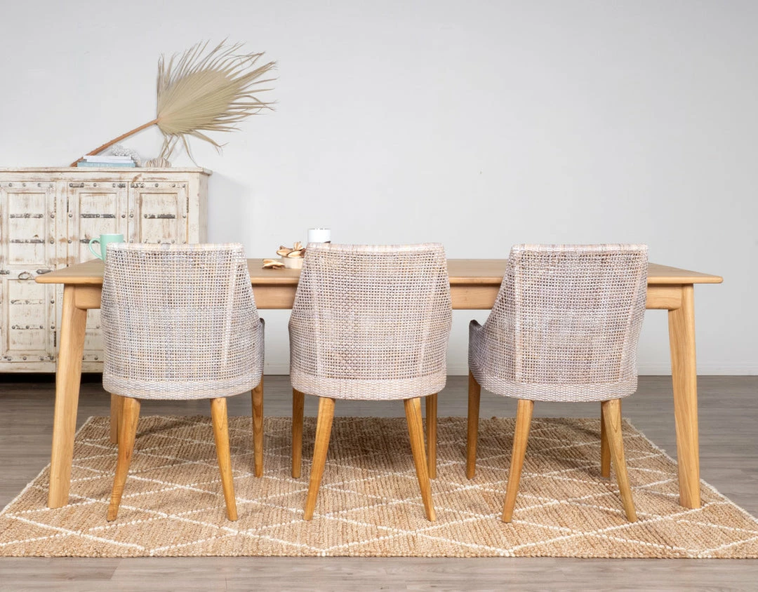 Amity Oak Clear Dining Table