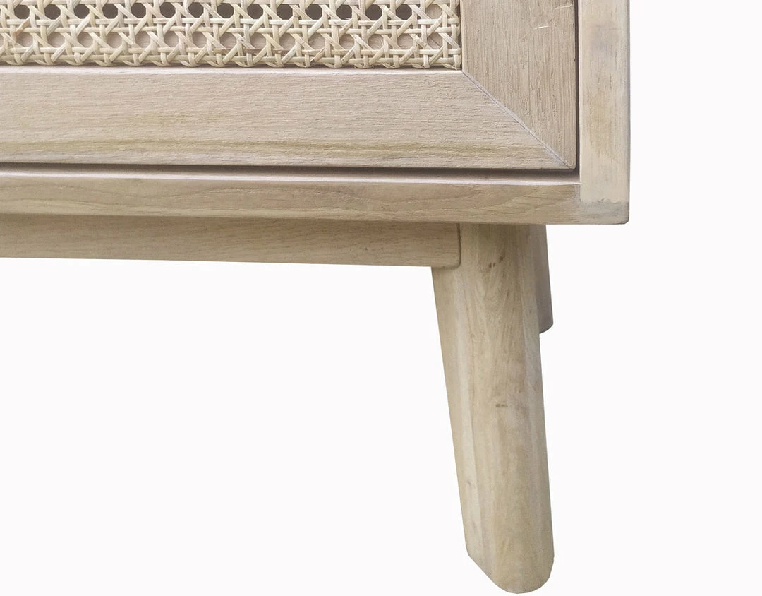 Amity Oak Buffet 6 Door Clear