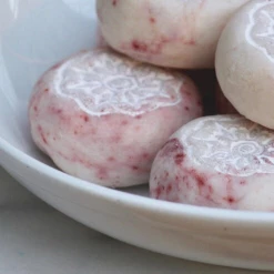 Soul Living Candles & Scents Jasmine & Sandalwood Botanical Soap